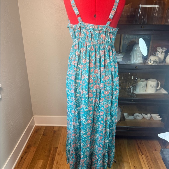 Natural Life Boho Floral Maxi Dress Blue Pink Print Smocked Waist Size M - Picture 4 of 7